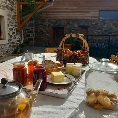 Chez Delphine Doizieux